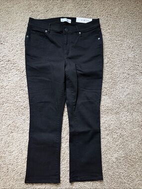 LOFT Black Modern Kick Crop Jeans